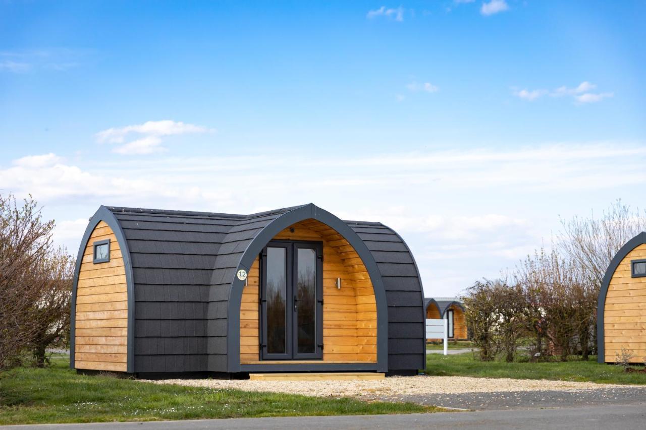 Camping Pods Trevella Holiday Park Crantock Buitenkant foto